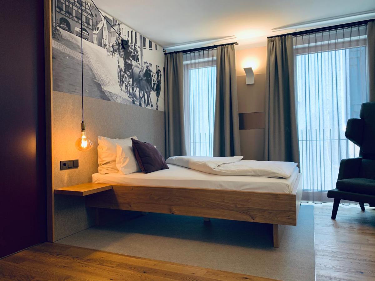 Stadthotel Kachelofen クルムバハ エクステリア 写真