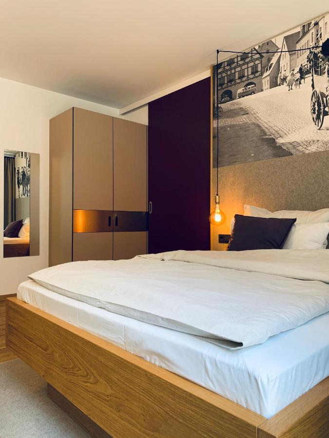Stadthotel Kachelofen クルムバハ エクステリア 写真