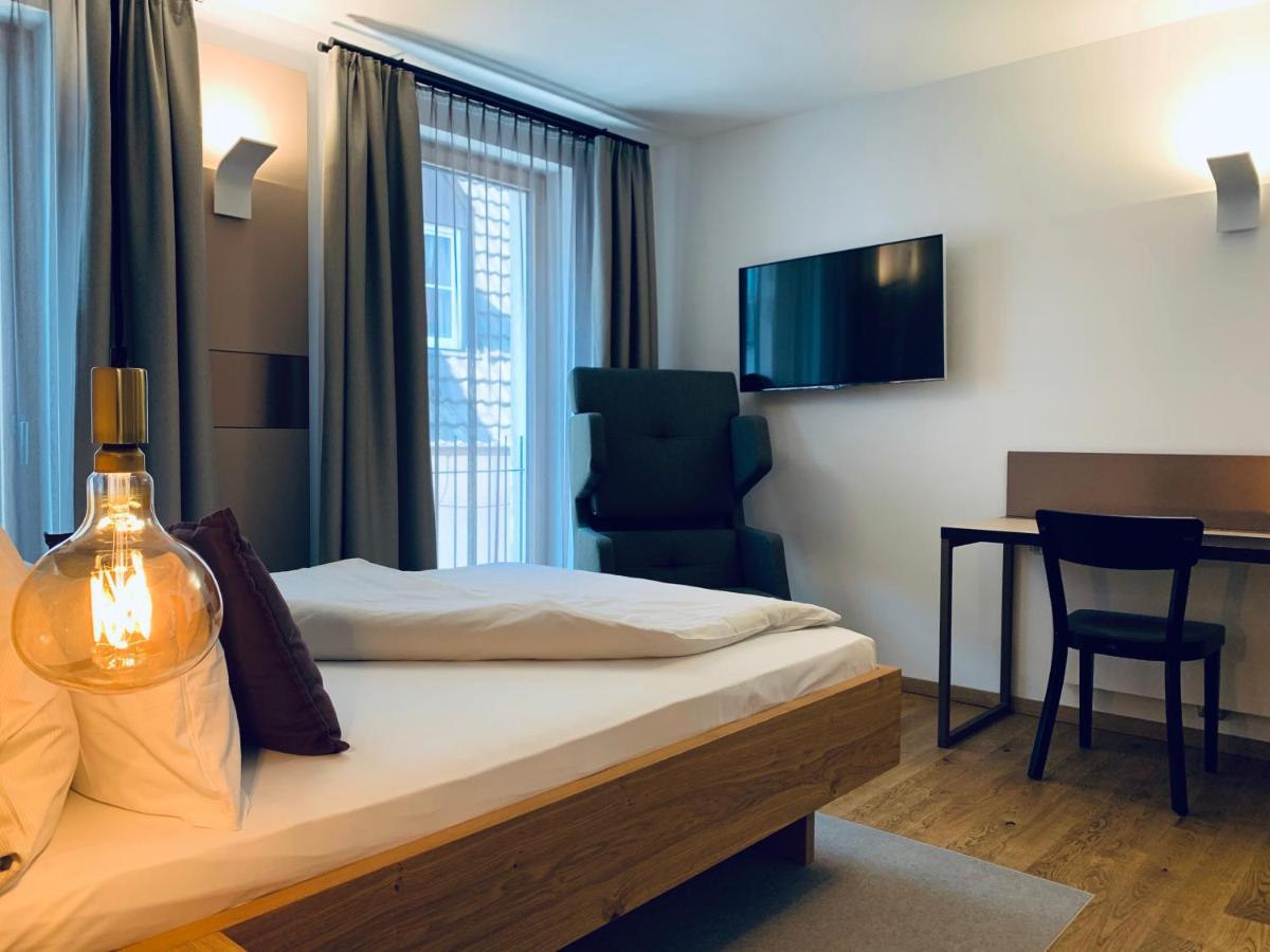 Stadthotel Kachelofen クルムバハ エクステリア 写真