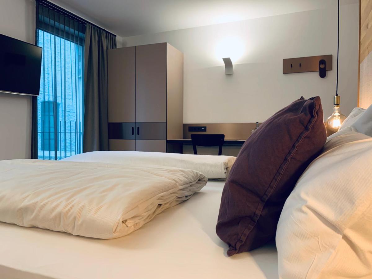 Stadthotel Kachelofen クルムバハ エクステリア 写真