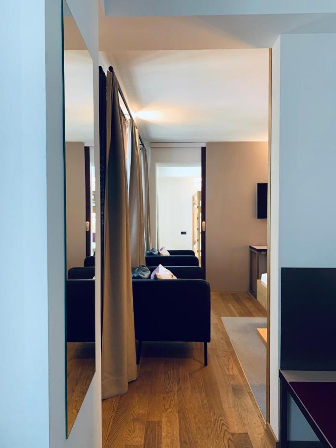 Stadthotel Kachelofen クルムバハ エクステリア 写真